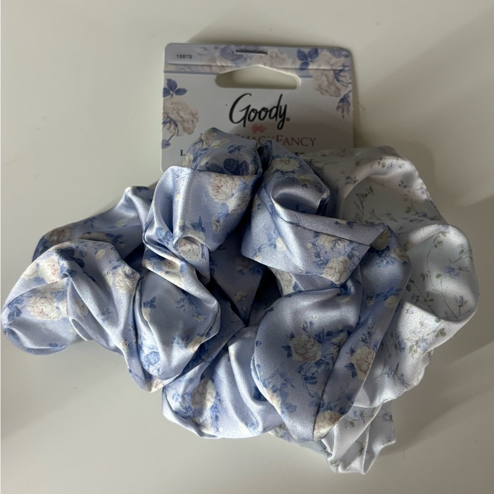 LoveShackFancy x Goody x Wet Brush Large Satin Scrunchies Blue Set BNWT